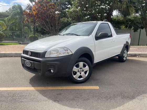 FIAT STRADA 1.4 MPI HARD WORKING CS 8V FLEX 2P MANUAL FIAT STRADA 1.4 MPI HARD WORKING CS 8V FLEX 2P MANUAL